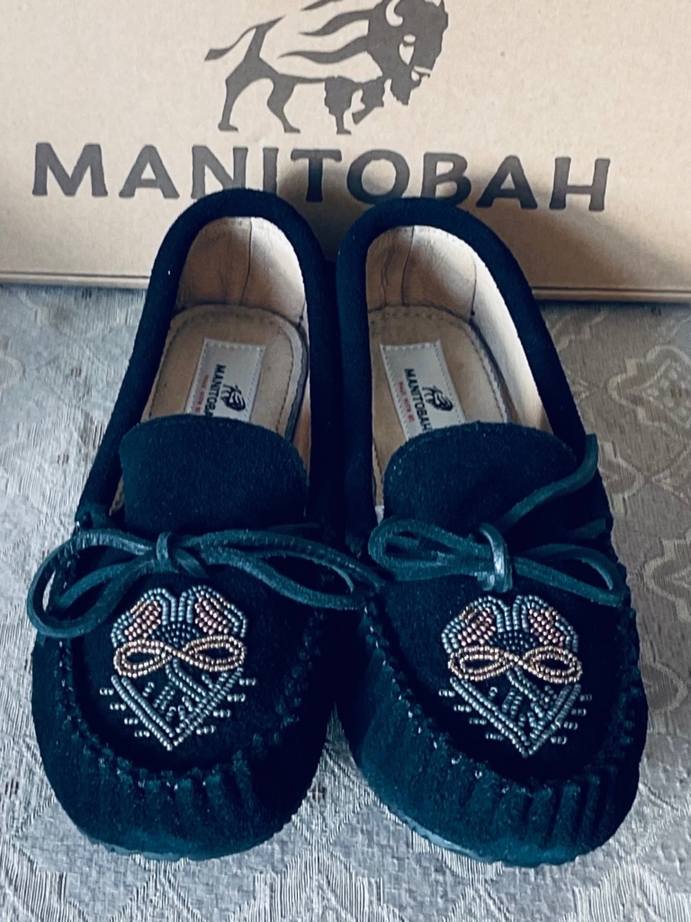Manitobah Mukluks Prairie Kayak Moccasins Black Suede Size 9